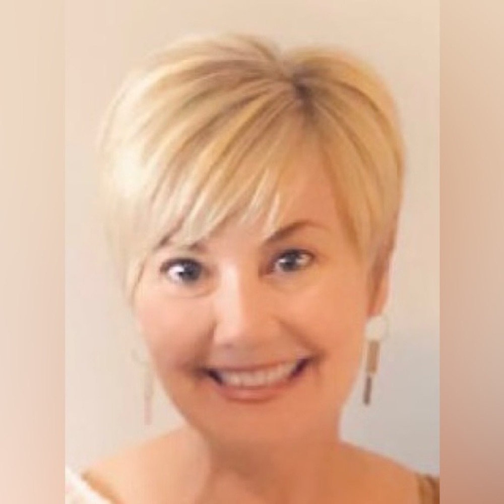 Meet your Posher, Renee